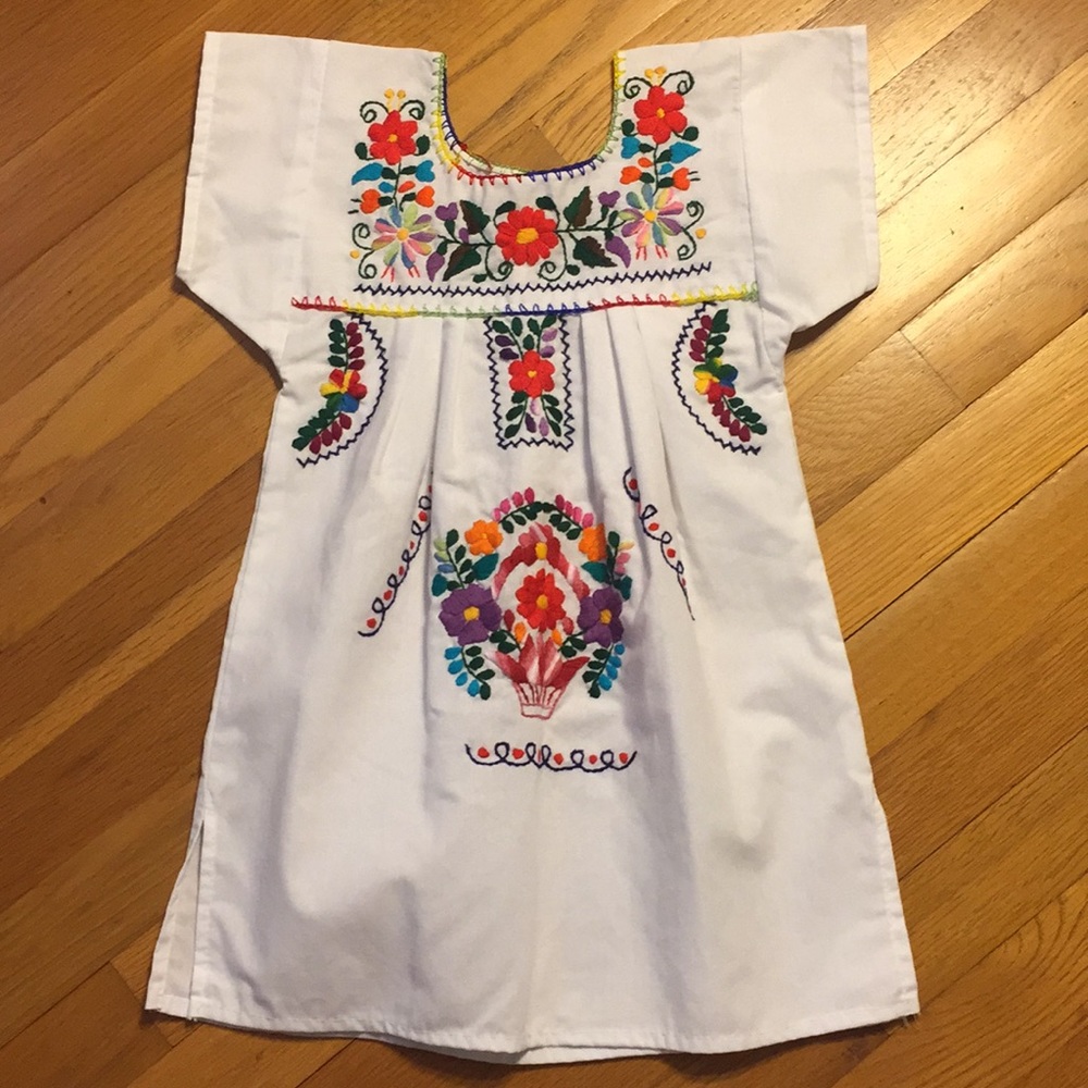 Beautiful White Embroidered Short Sleeve Dress